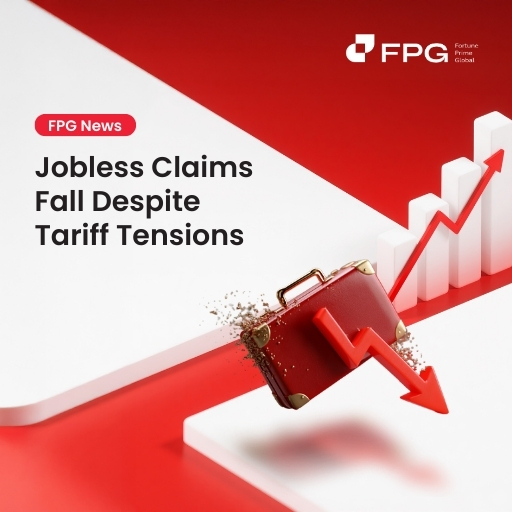 Jobless Claims Fall Despite Tariff Tensions